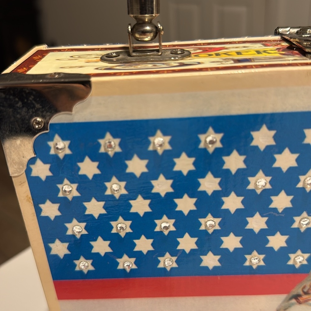Novelty Bag - Picture 2 of 9